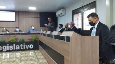 MagrÃ£o foi reeleito presidente da CÃ¢mara Municipal de Vereadores de Laranjeiras do Sul